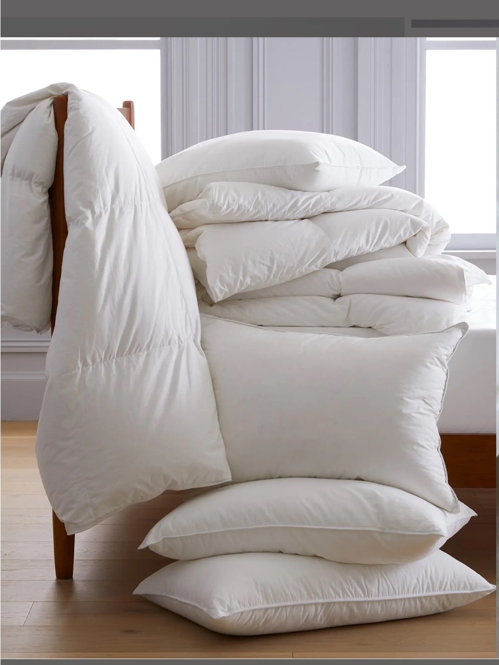 Quince Premium Down Pillow Soft Standard New